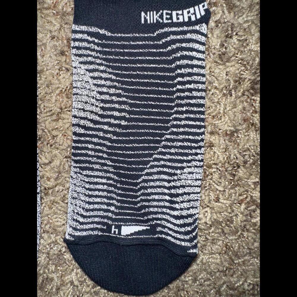 Nike Men's Dri-FIT France Football Knee-High Socks - Picture 3 of 5